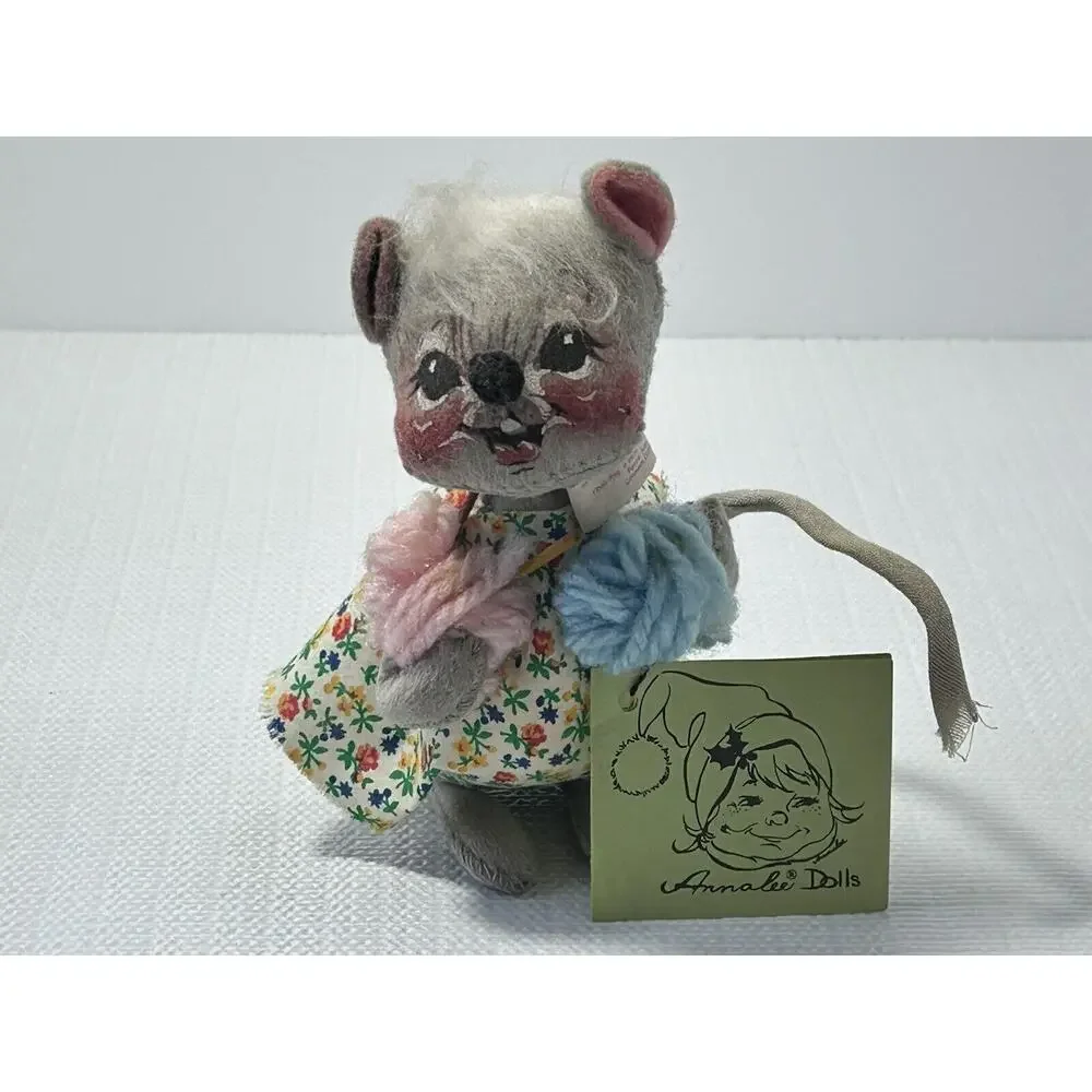 Vintage 1971 Annalee‎ 6” Mobilitee Knitting Mouse With Yarn & Orignal Tags